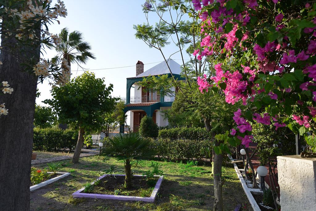 Villas Marianna Kalavarda Екстер'єр фото